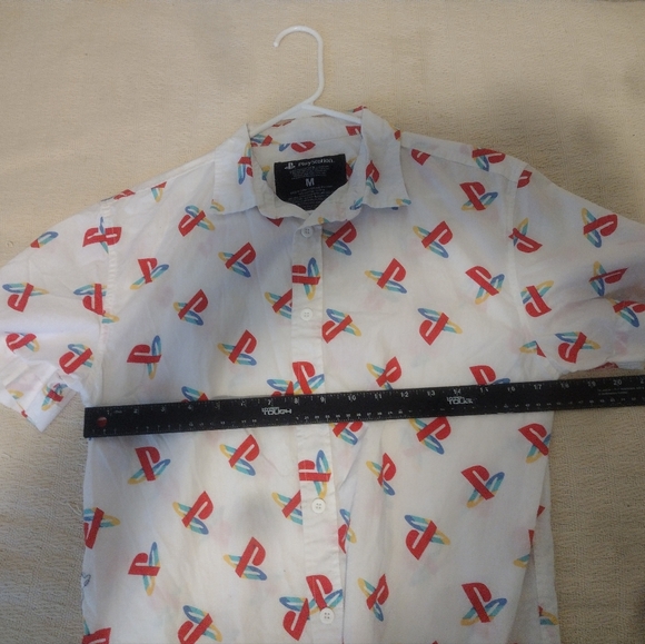 PlayStation button up medium M - Picture 4 of 7
